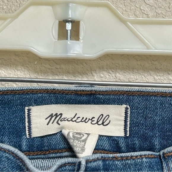 Madewell Mid-Rise Kick Out Flare Jeans Blue Women’s Size 28 - Picture 4 of 7